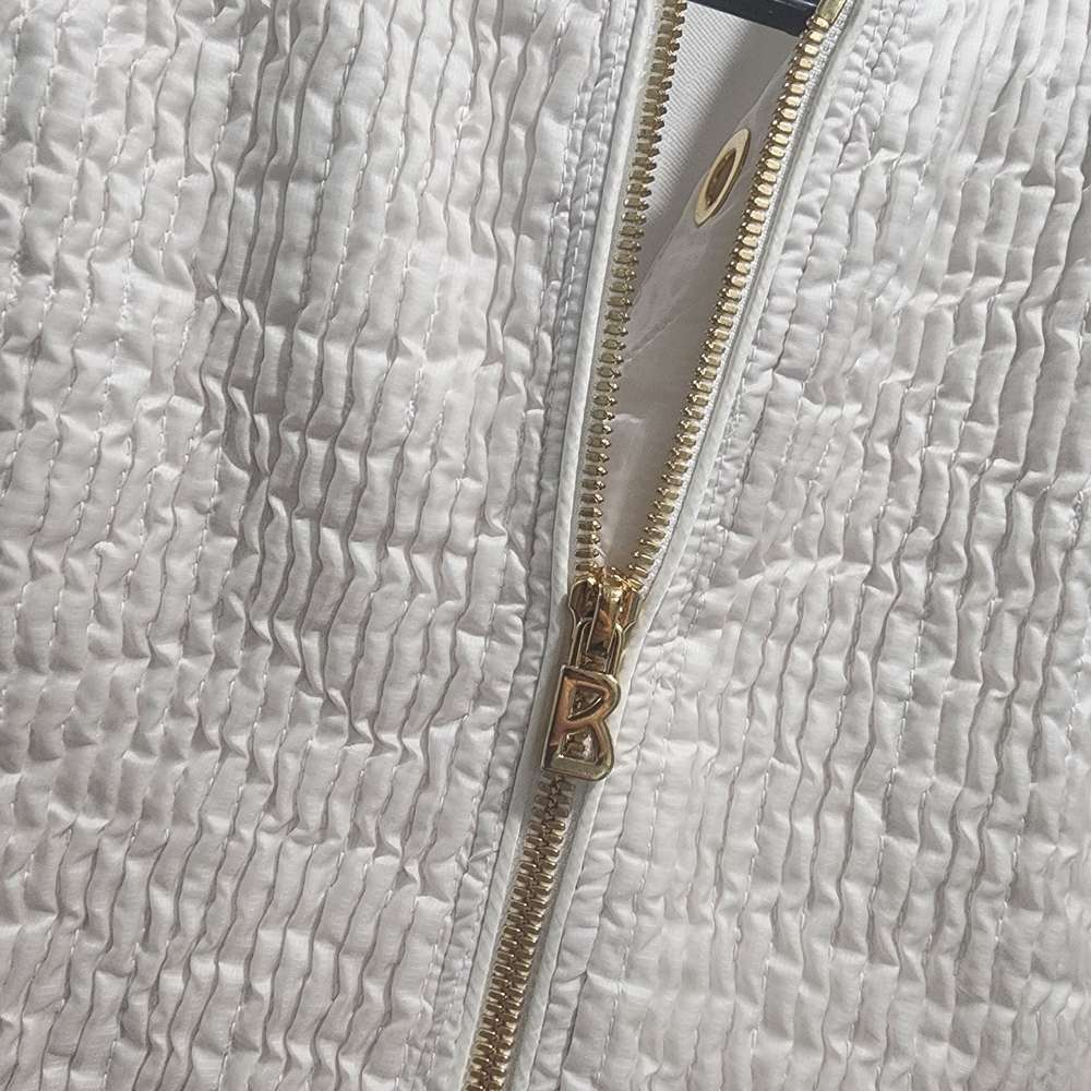 Bogner White Vest with Gold Accents - Picture 3 of 6